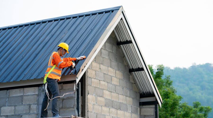 Expert top industrial roofings services in Hundred, WV